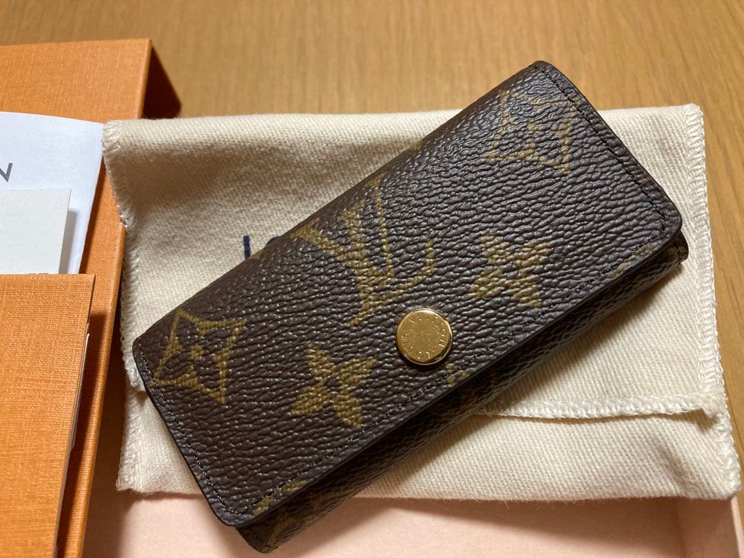 【新品未使用】LOUISVUITTON 日本限定 ミュルティクレ 4 キーケース