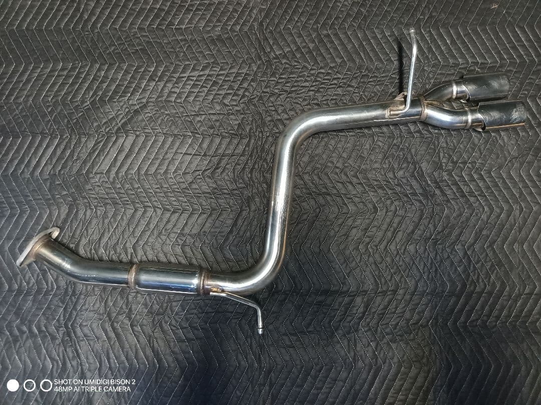 ハリアー60系　マフラー