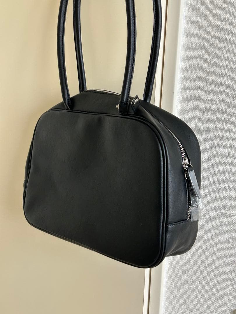 ●anuke Ecoleather Boston Bag