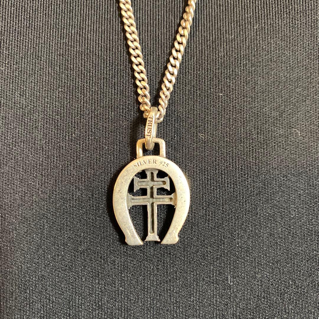 CRIMIE ホースシュー ネックレス