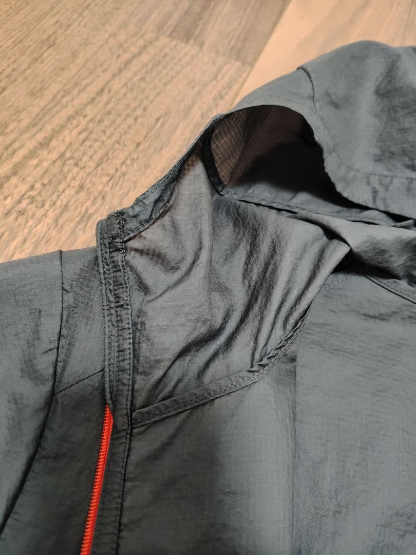 patagonia フーディニ ジャケット М パタゴニア 濃灰 オレンジ 廃盤