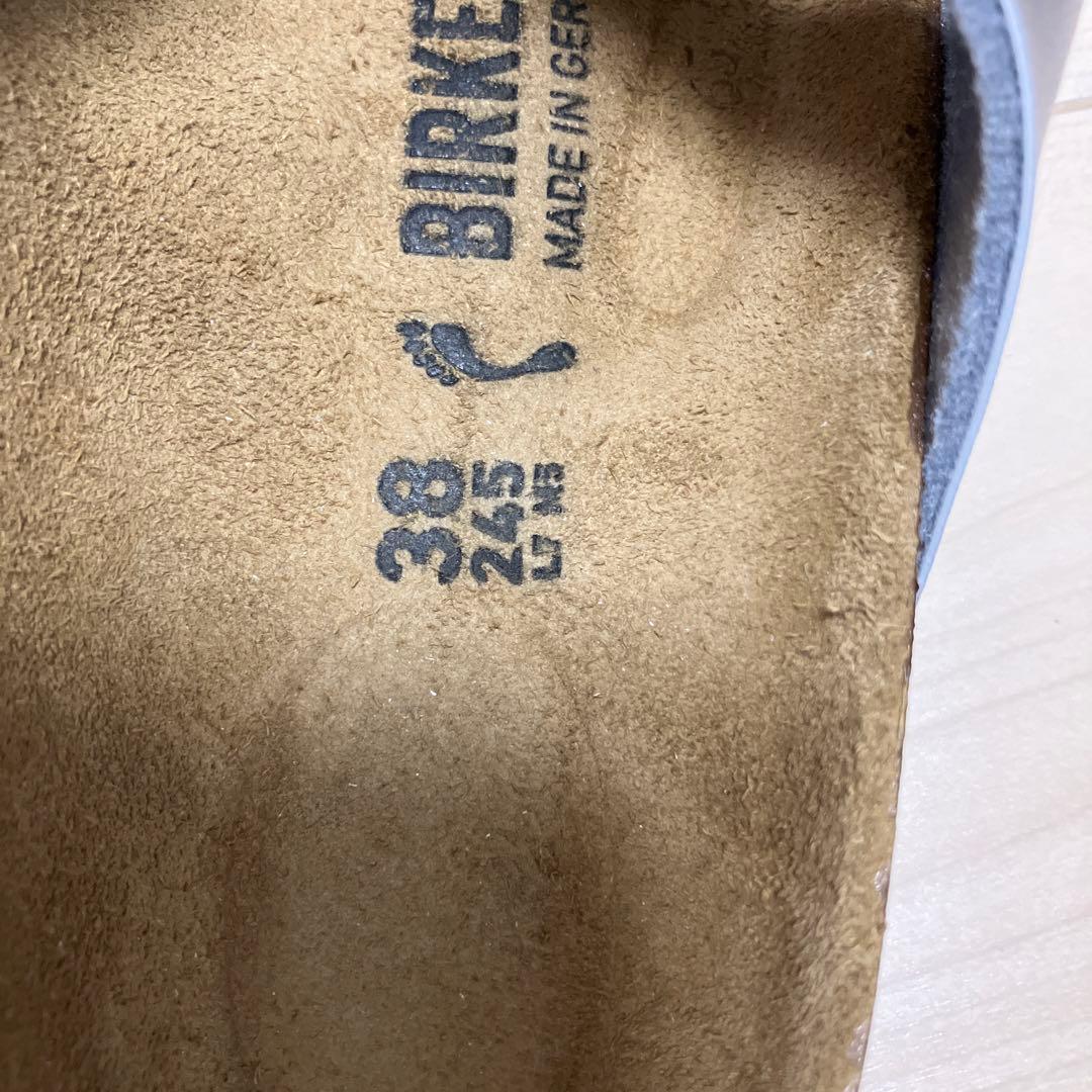 値下げ:BIRKENSTOCK シルバー サンダル 38