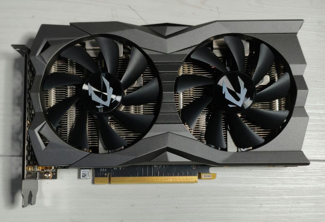 グラフィックボード　ZOTAC geforce RTX2070super