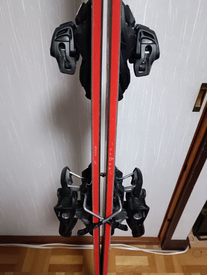 MOMENTスキー　BIBBY　186㎝