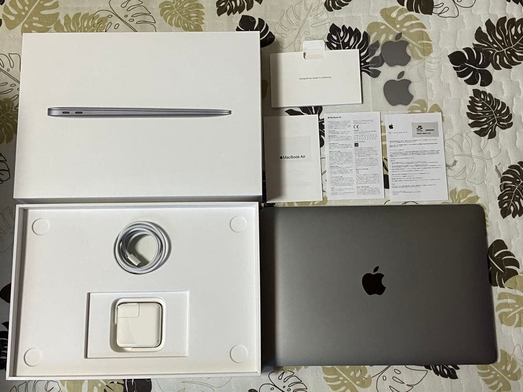MacBook本体 MacBook Air 2020 intel core i5 8GB/256GB