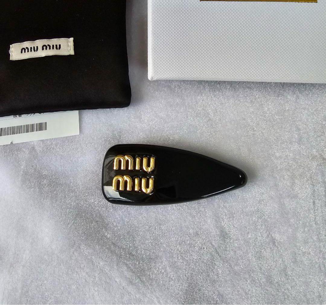 miumiu ヘアクリップ　ブラック新品