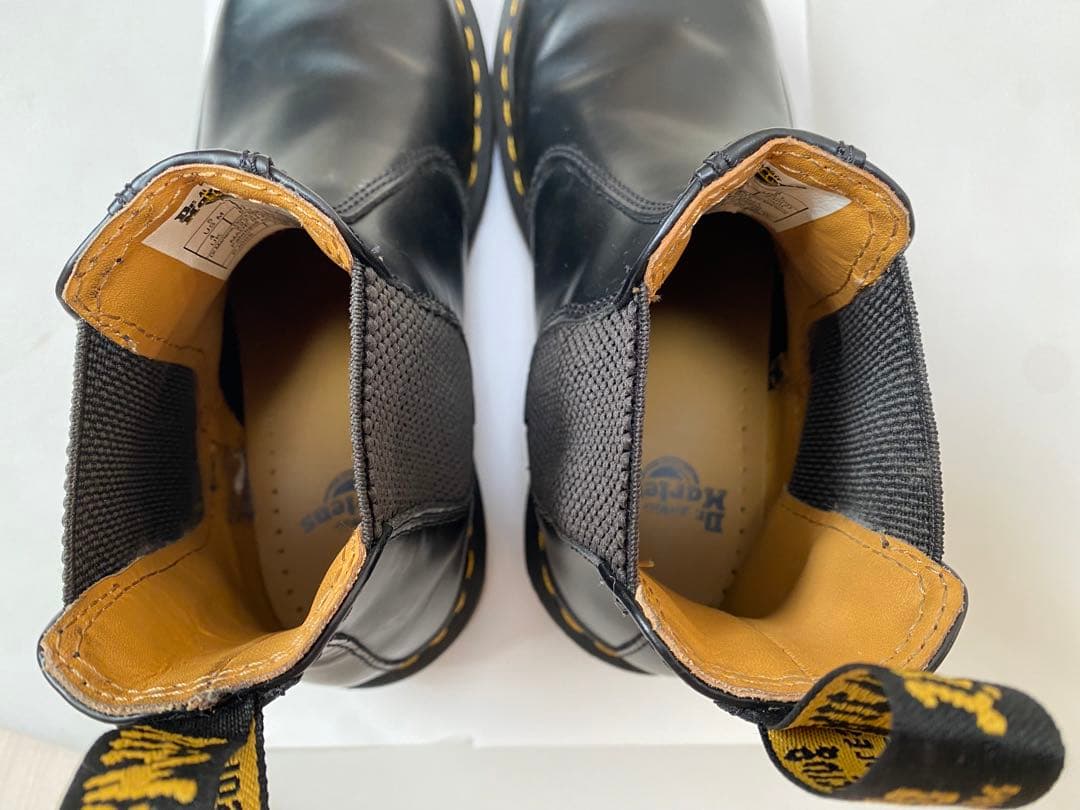 Dr. Martens ブラック サイドゴアブーツ