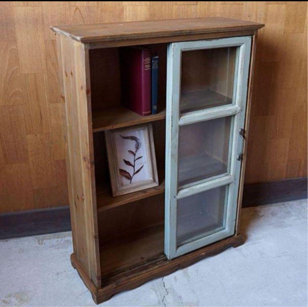 【再入荷】グランシュマン 木製ガラス扉 収納キャビネット アンティークなシェルフ