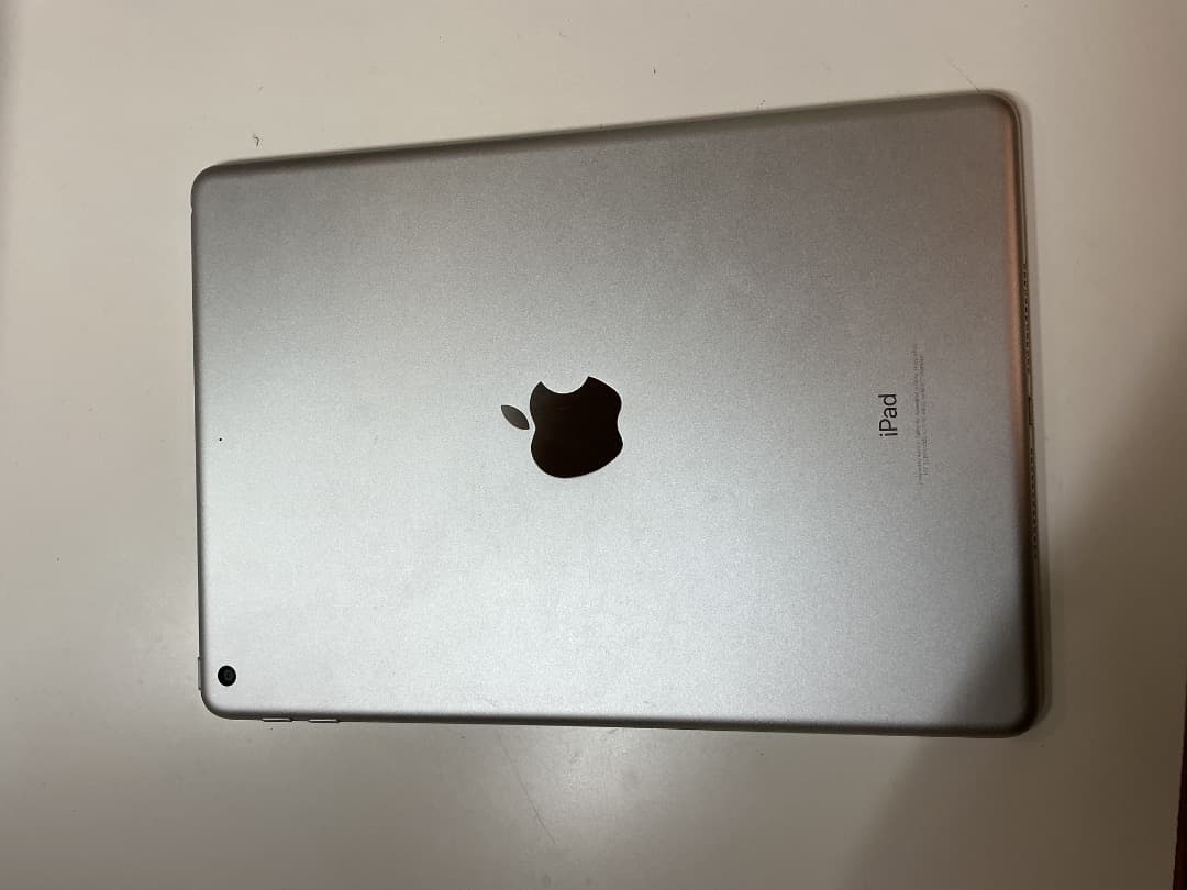 【美品】iPad 第5世代 128GB A1822 Wi-Fiモデル 本体のみ