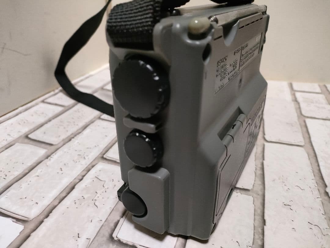 希少レトロ！SONY防災ラジオICF-B100　動作品。 通電写真あり