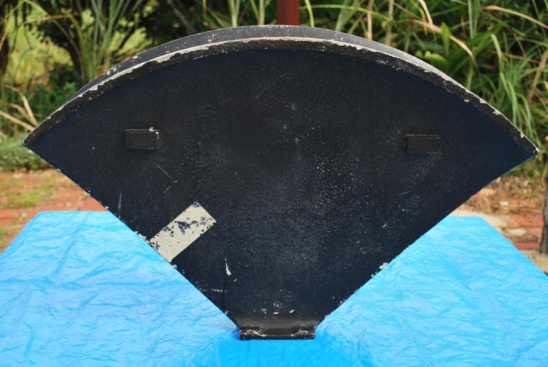 JBLラジアルホーン２３５０中古動作品の出品です。