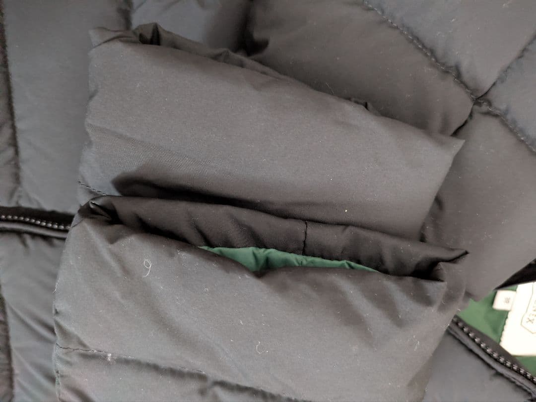 PYRENEX ブラックダウンジャケット38