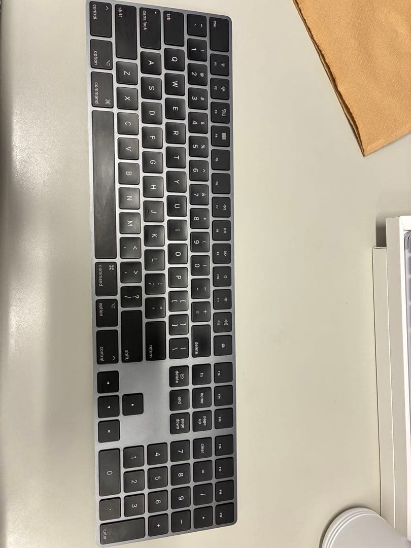 Apple ワイヤレスキーボード スペースグレイ