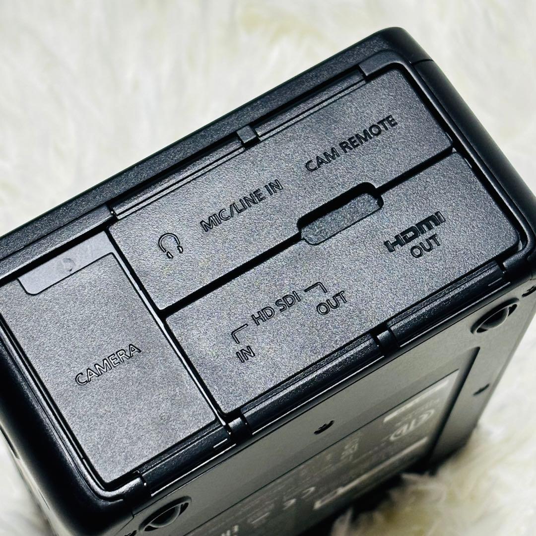 【美品】Panasonic メモリーカードポータブルレコーダー　AG-UMR20