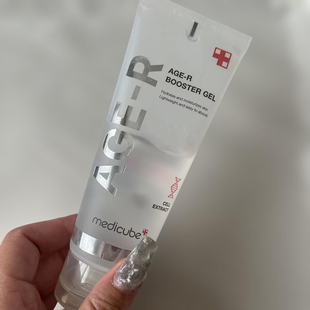 【8月限定値下げ中】medicube AGE-R EMSダーマショット 美顔器