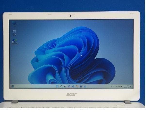 エイサー V3-371 13.3インチ 超薄・軽量・コンパクトノートパソコン