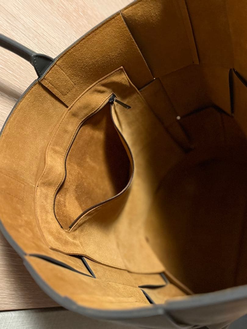 【鑑定済み】定価¥649,000 Bottega Veneta アルコトート