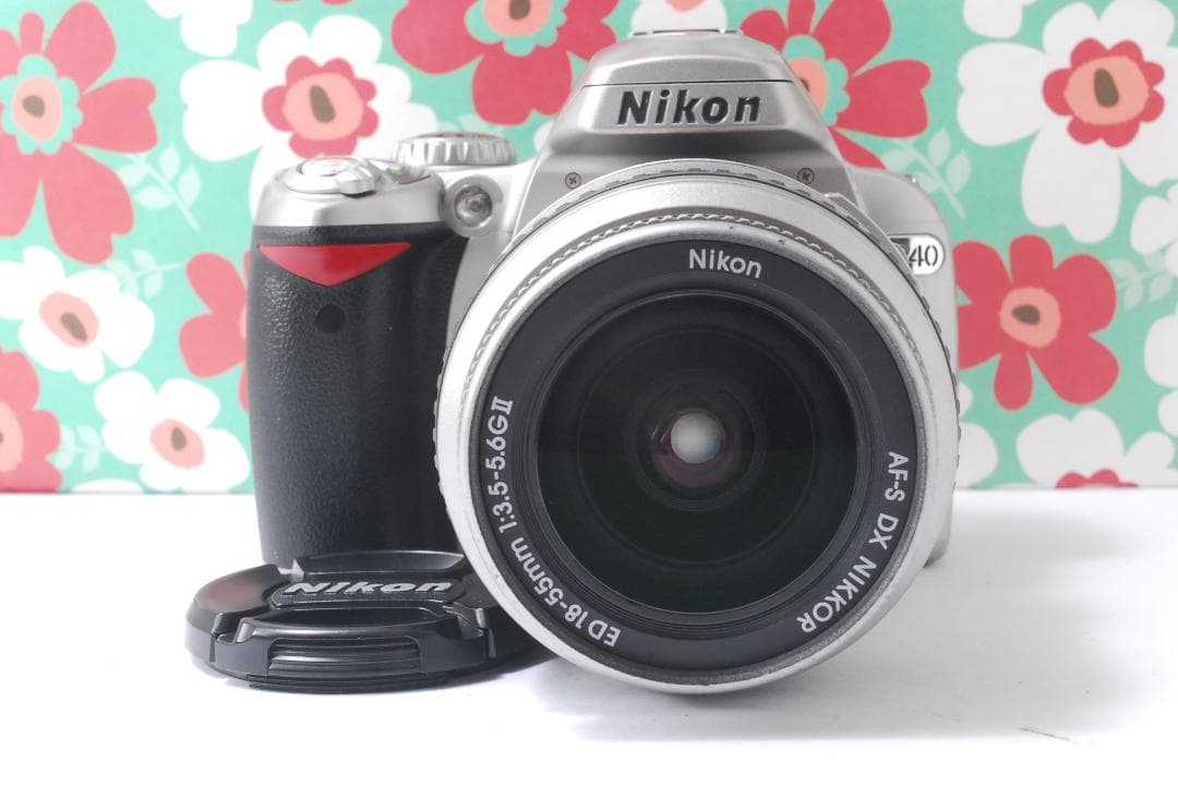 朱*丸様 ❤小さい軽い簡単綺麗❤Nikon Ｄ40❤届いてすぐ使える❤初心者お勧