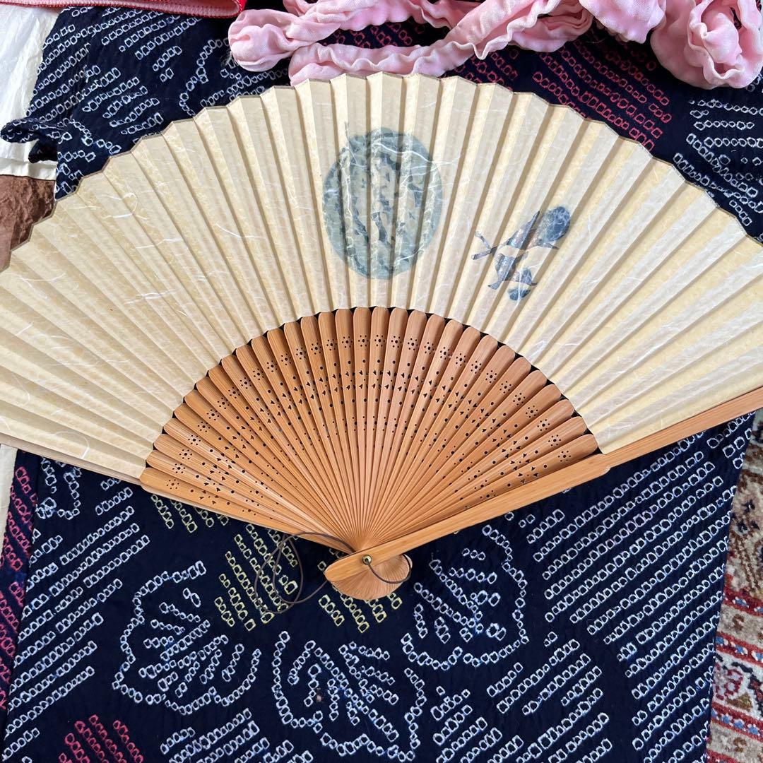 新品未使用、浴衣一式、下駄、扇付き 長身でもOKです。