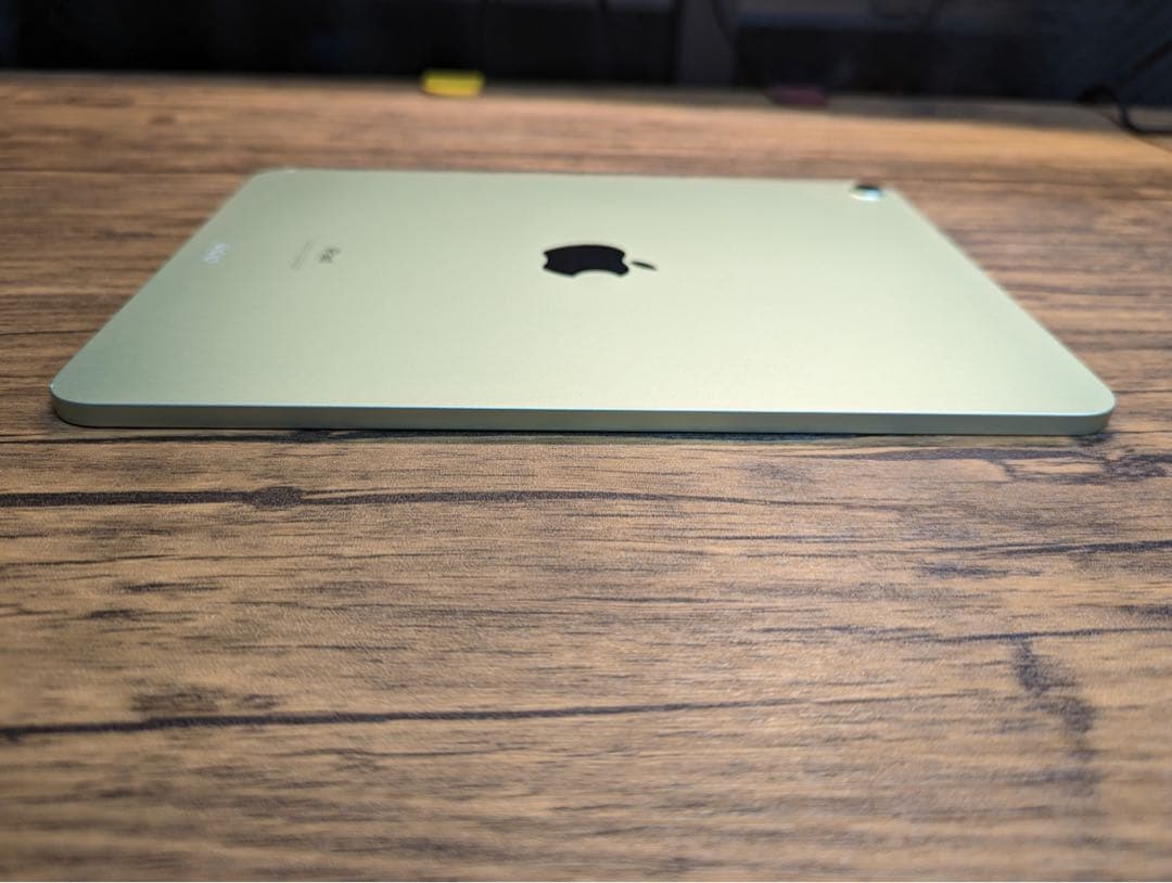 iPad Air 10.9 インチ 第4世代 Wi-Fiモデル グリーン