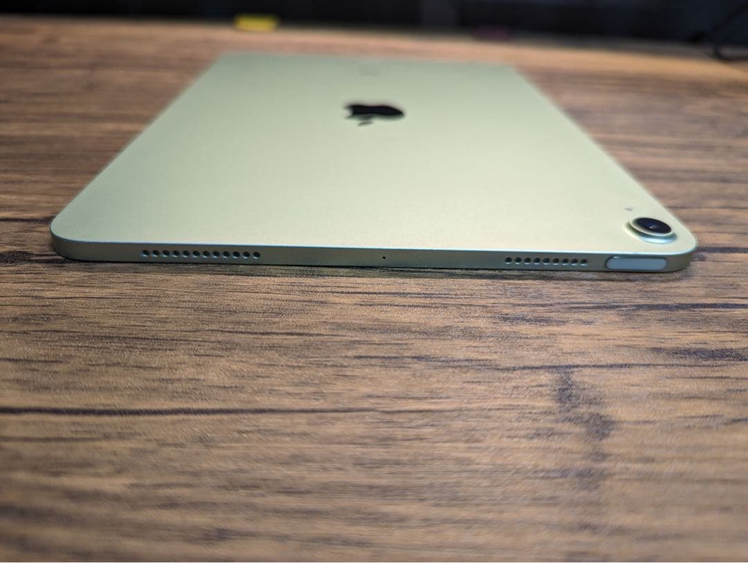 iPad Air 10.9 インチ 第4世代 Wi-Fiモデル グリーン