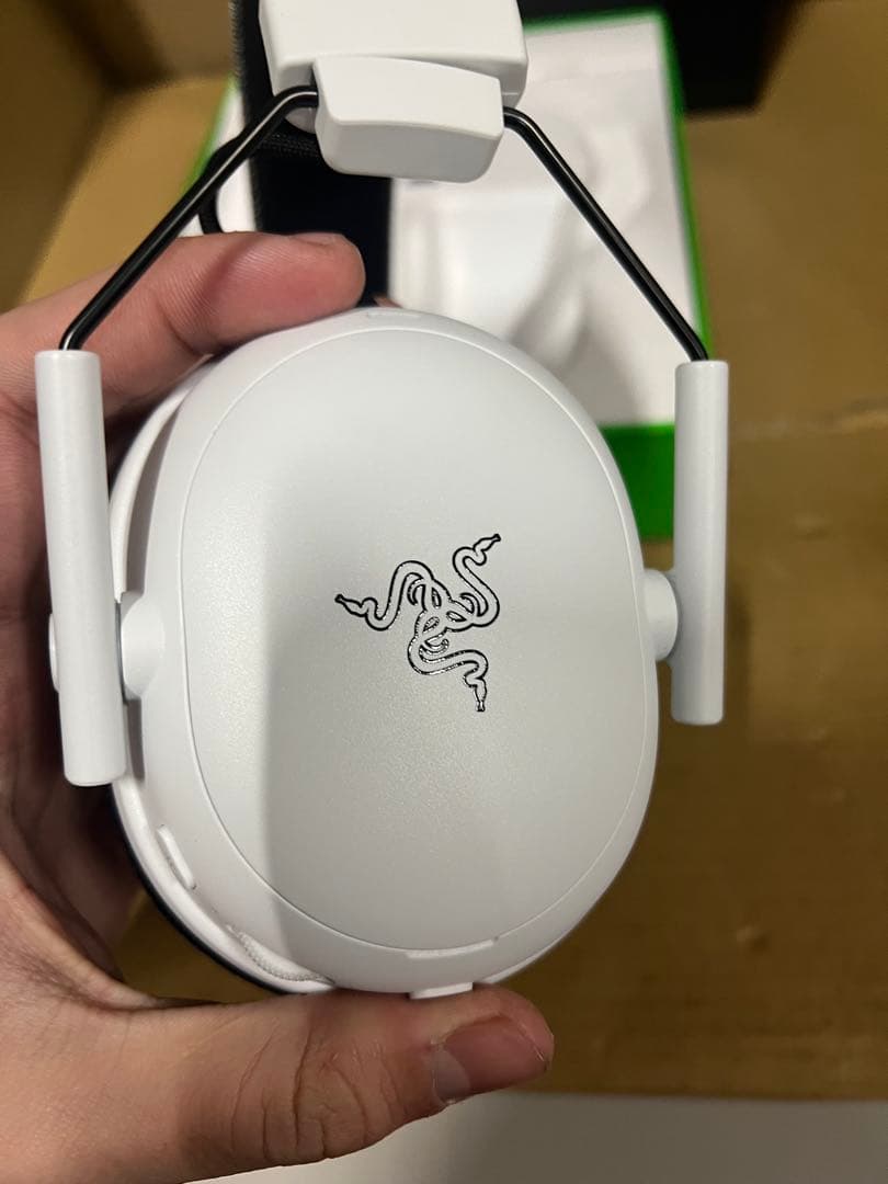 Razer BlackShark V3 Proゲーミングヘッドセット　ジャンク品