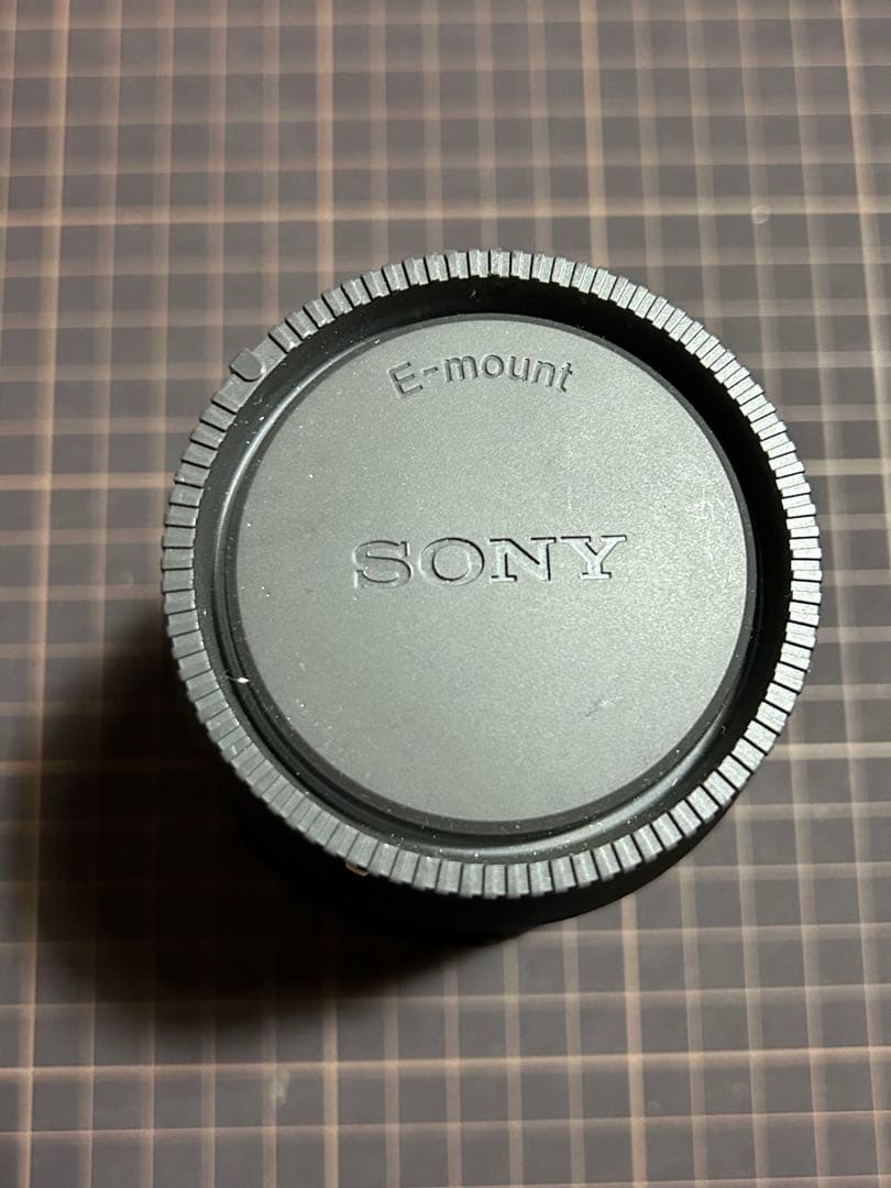 ソニー　レンズ　FE3.5-5.6/28-70 E-mount フルサイズ