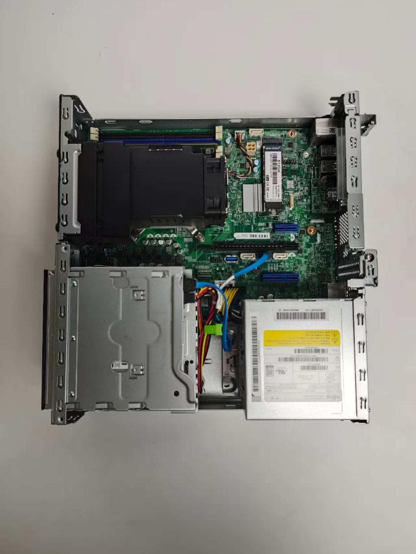 ESPRIMO D7012/NX デスクトップPC