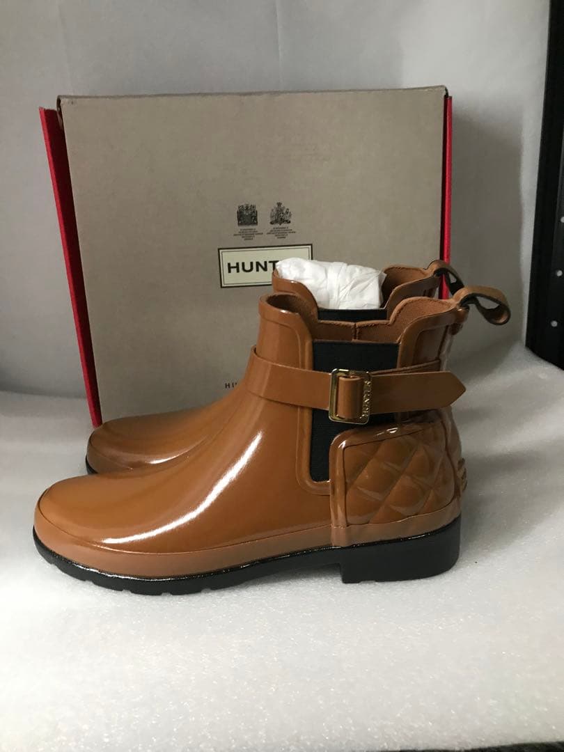 HUNTER ラバーブーツ　リファインド グロス キルテッド チェルシー