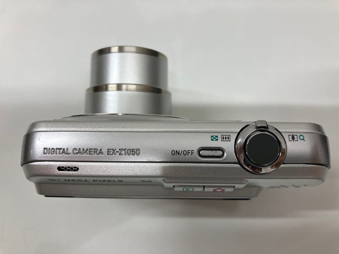 Casio EXILIM EX-Z1050 コンパクトデジタルカメラ【4576】