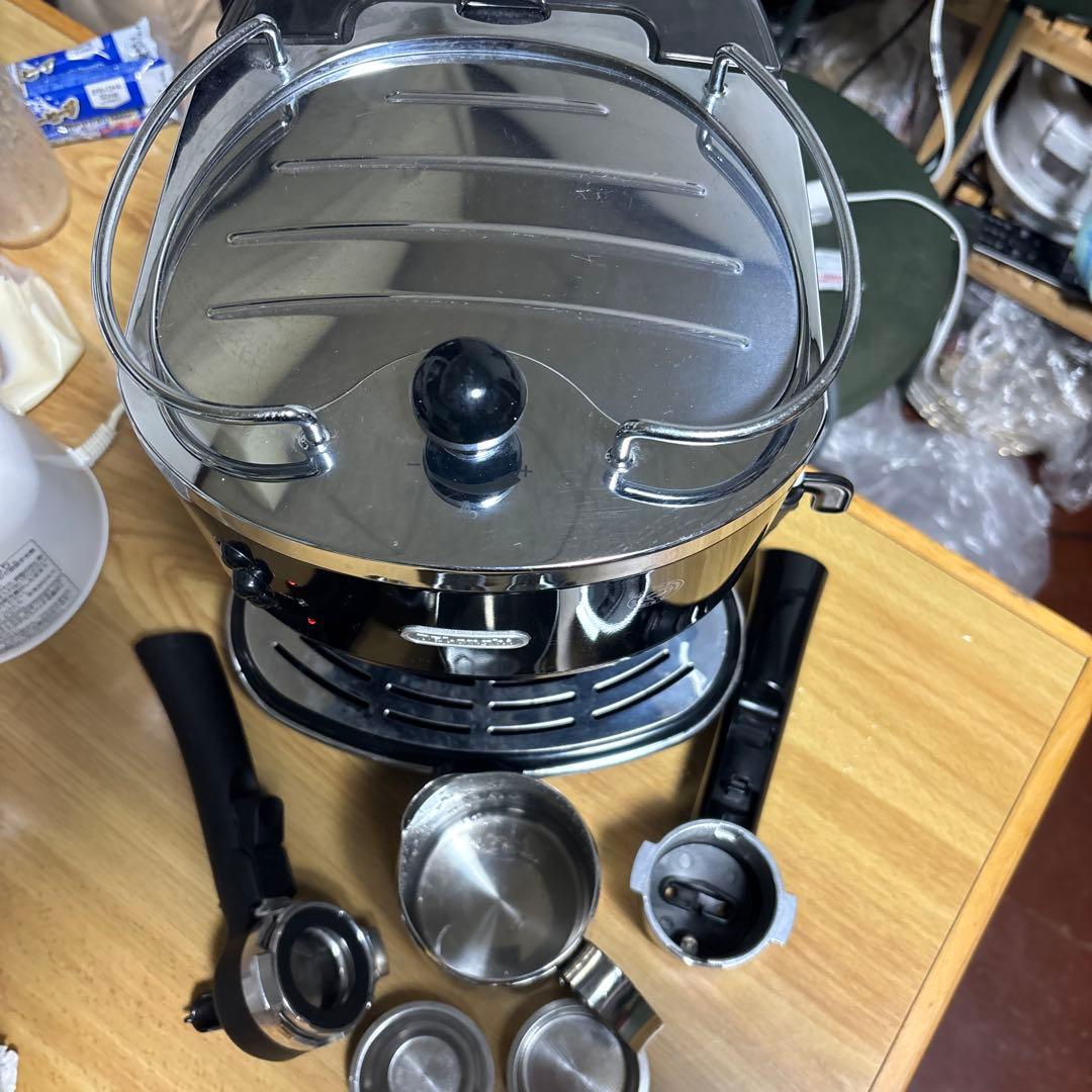 DeLonghi ECO310 BKエスプレッソマシン