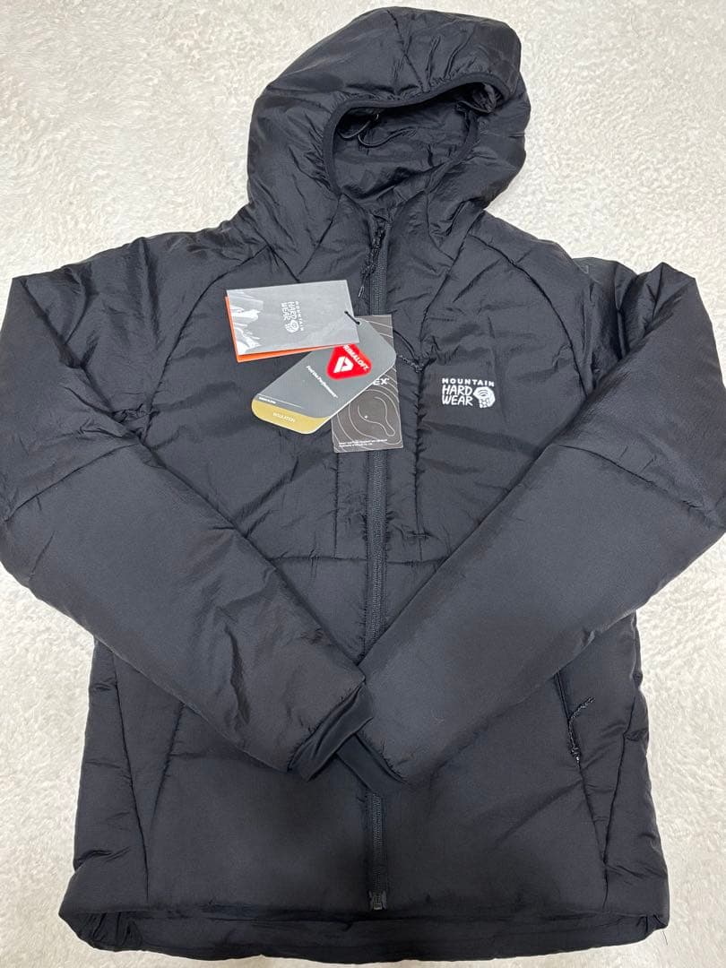 [新品]マウンテン ハードウェアコアステイシスフーディ ブラック M