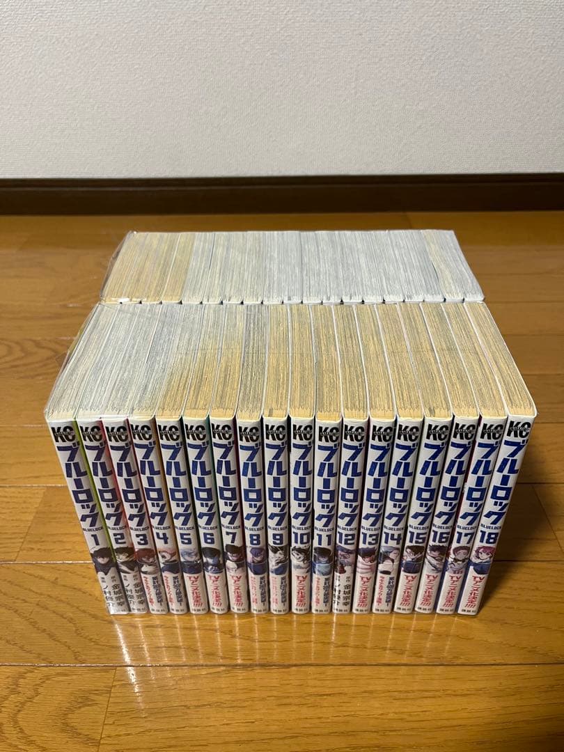 ブルーロック 1巻〜37巻　全巻セット　新品未開封3冊あり　帯付き多数