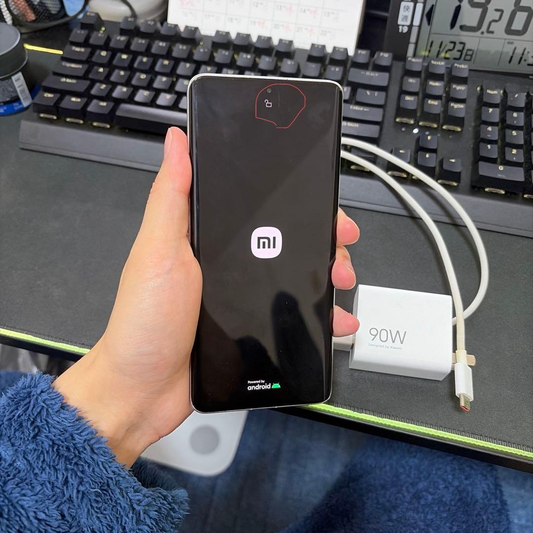 Xiaomi 13Ultra 512G ホワイト