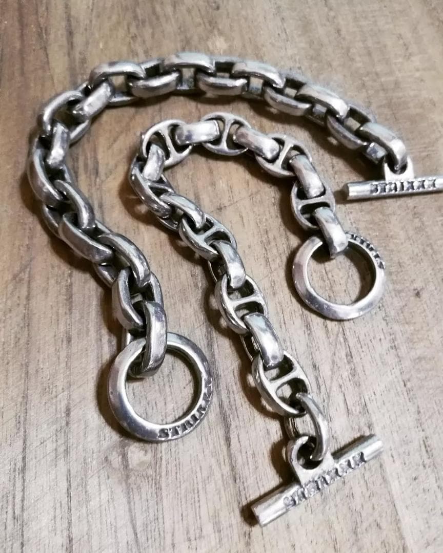 24　フラットあずきブレスレット STRIXXXX