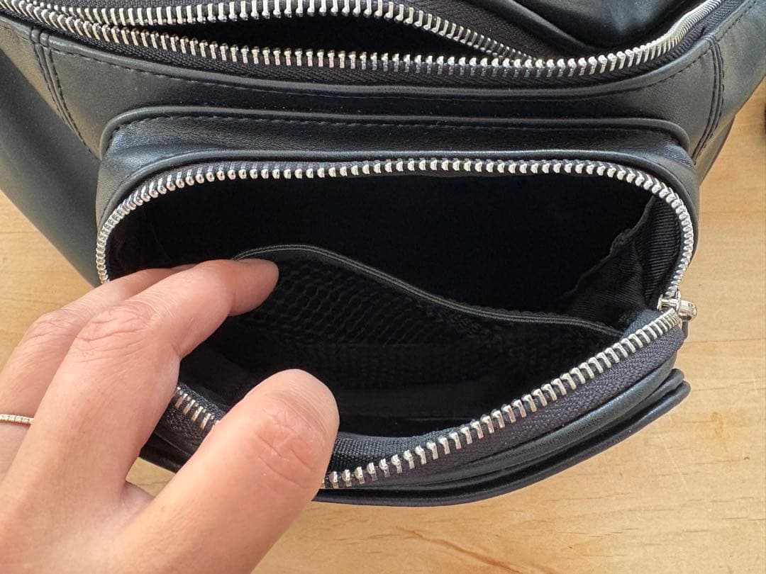 ⭐︎値下げ⭐︎子育てスリングバッグ スリングバッグ　ベビー　赤ちゃん 抱っこバッグ