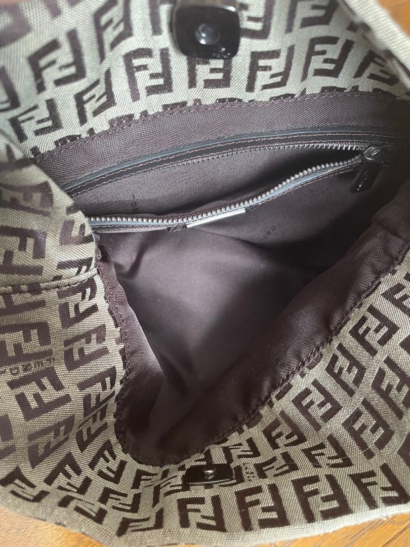 Fendi ズッキーノ　ショルダーバッグ　キャンパス
