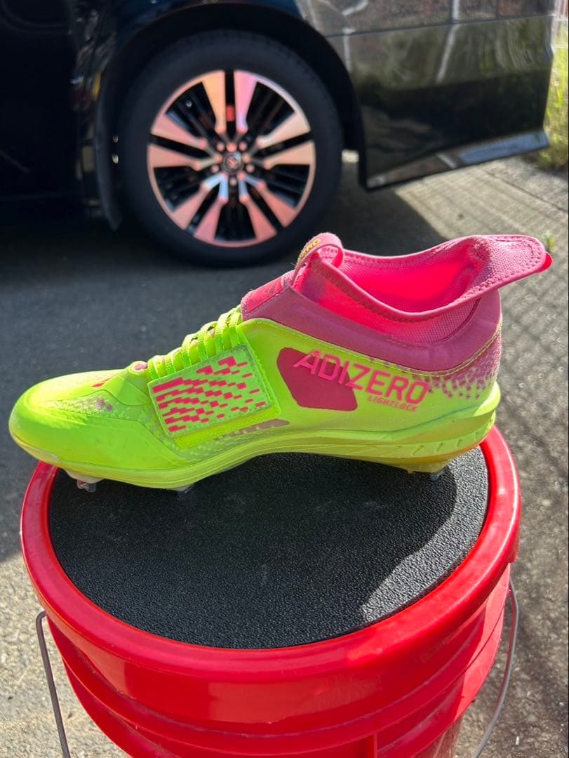 【最終値引き】アディダス 野球スパイク 27.5