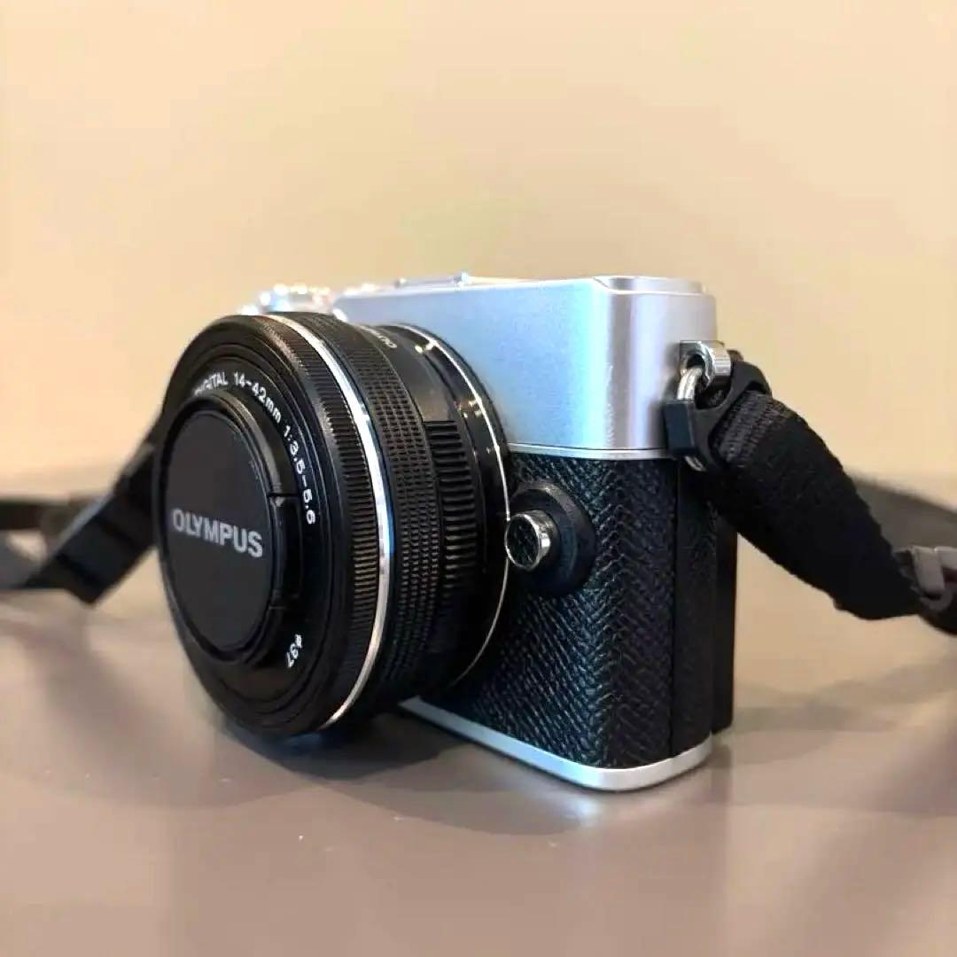 OLYMPUS PEN ミラーレス一眼カメラ 14-42mmレンズ付き
