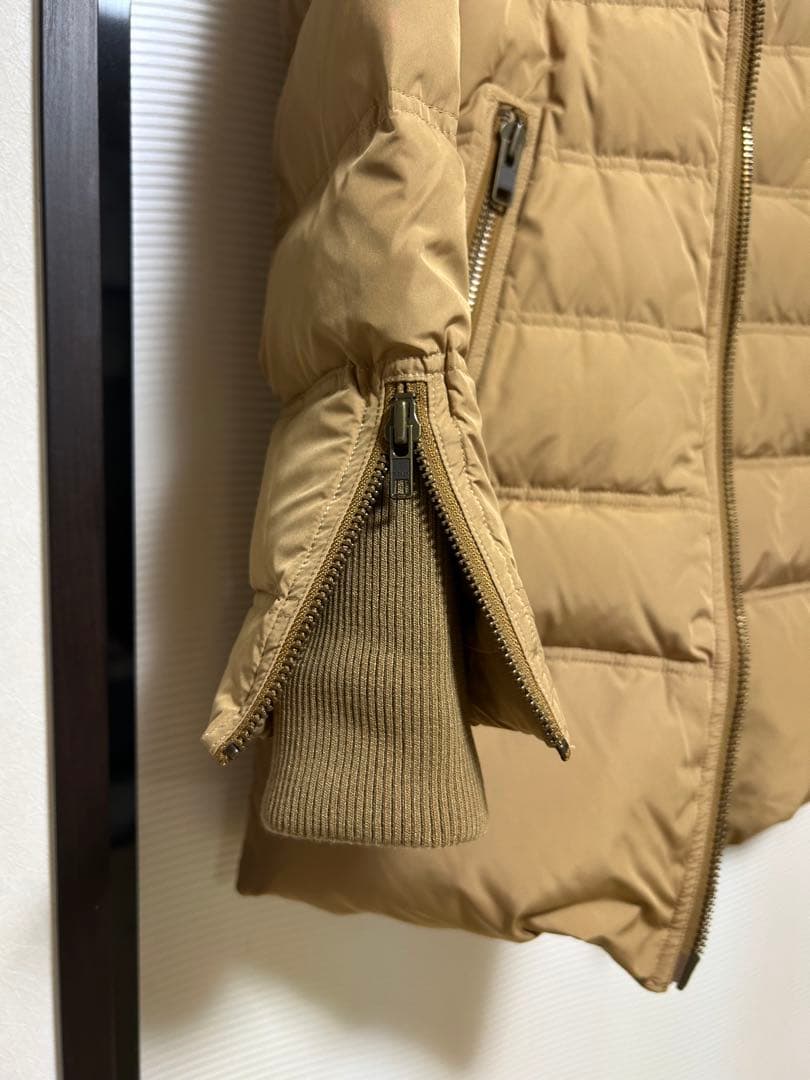 ●サニーレーベル　ベージュ ダウンジャケット ファー付き●