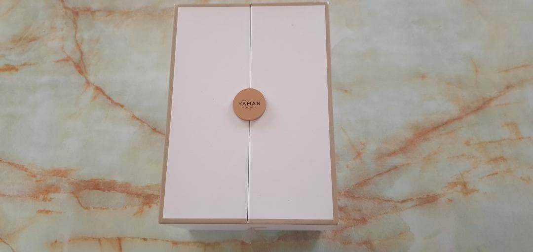 YAMAN 美顔器 多機能 フォト プラス シャイニーネオ