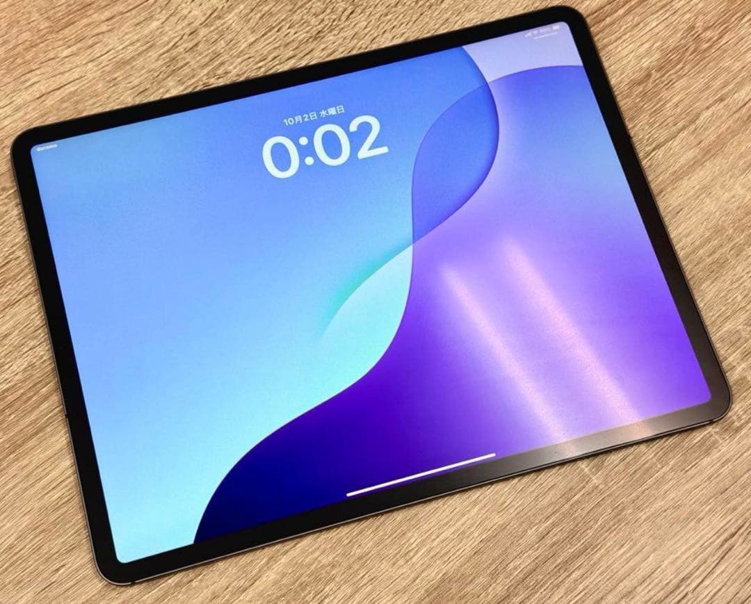 セルラー 第4世代 iPad Pro 12.9インチ スペースグレー