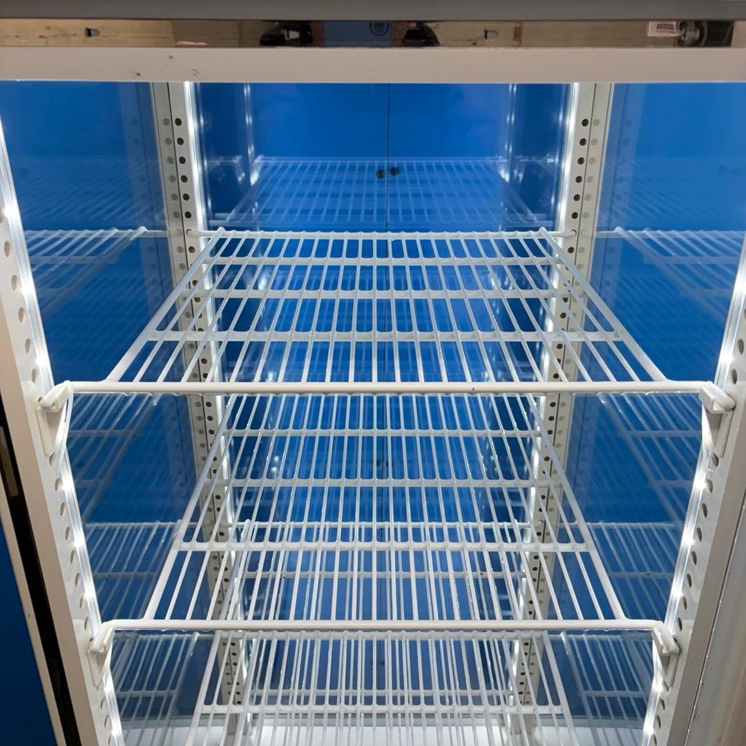 698 4面冷蔵ショーケース　215L 半年保証付　2℃〜12℃ 業務用　大人気