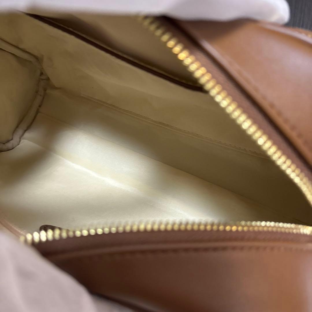 コラージュガリャルダガランテ グレイトフルチャーム付きボストンバッグ　完売