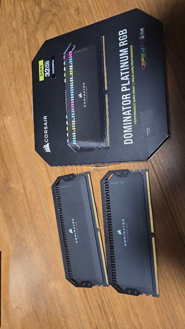 corsair Dominator Platinum RGB 16gb×2