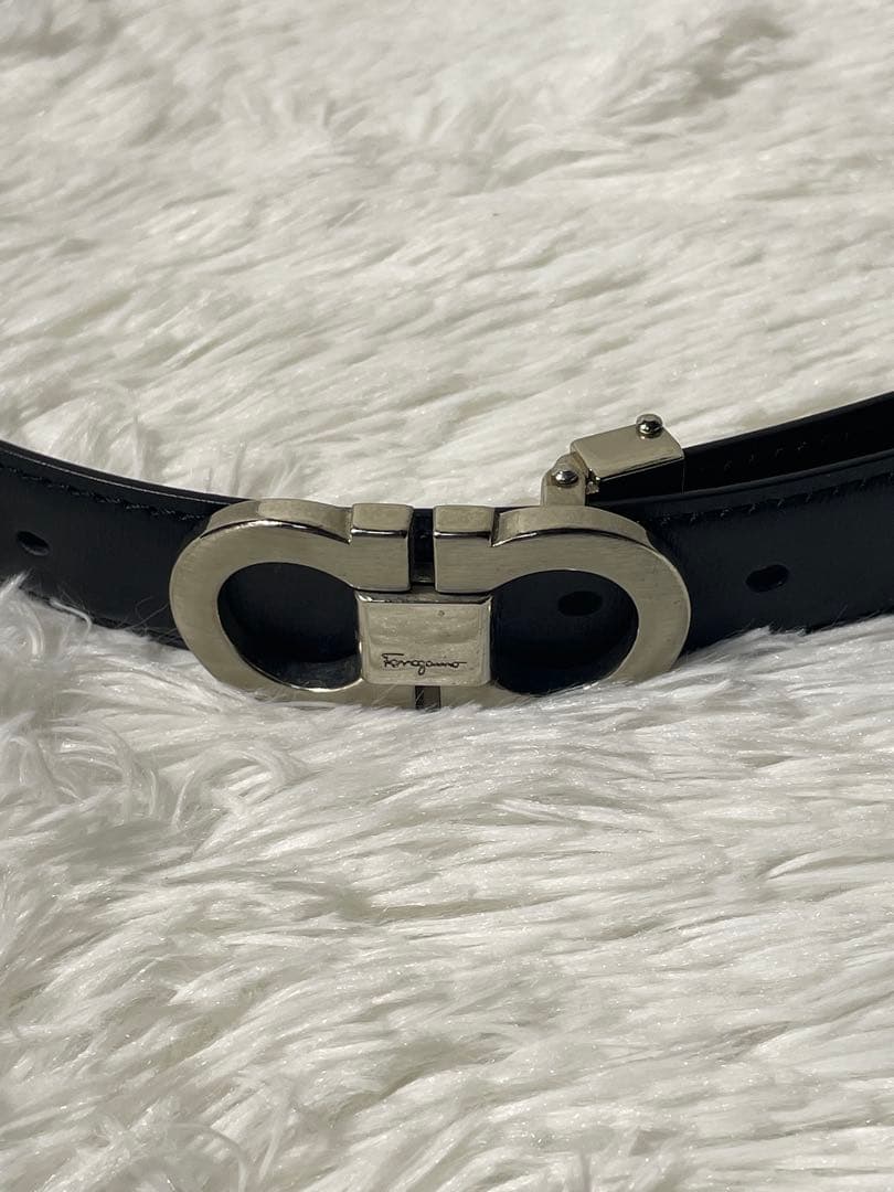 サルヴァトーレフェラガモ ダブルガンチーニ 本革　レザーベルト 黒 シルバー金具