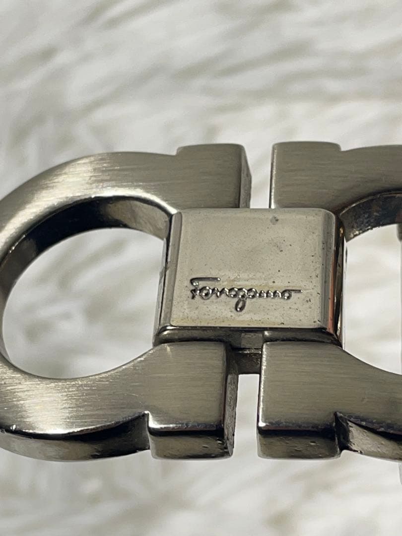 サルヴァトーレフェラガモ ダブルガンチーニ 本革　レザーベルト 黒 シルバー金具