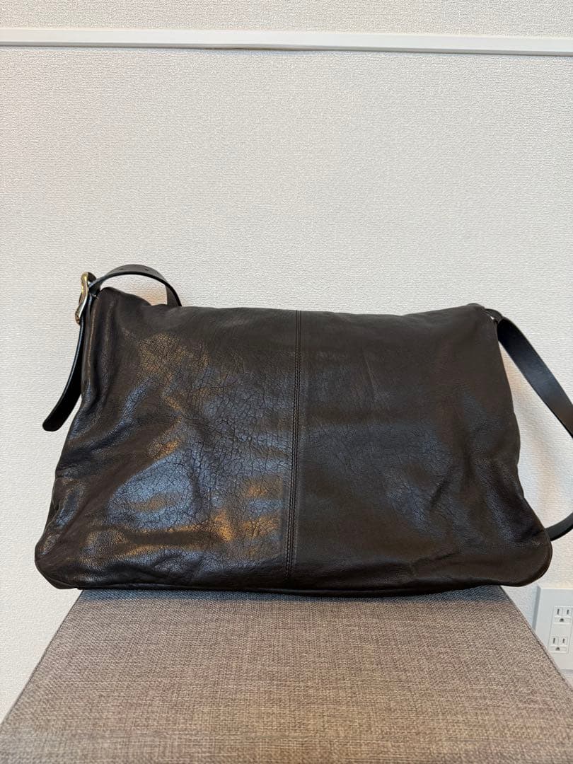 【JIMMY CHOO】メッセンジャーバッグ メンズ