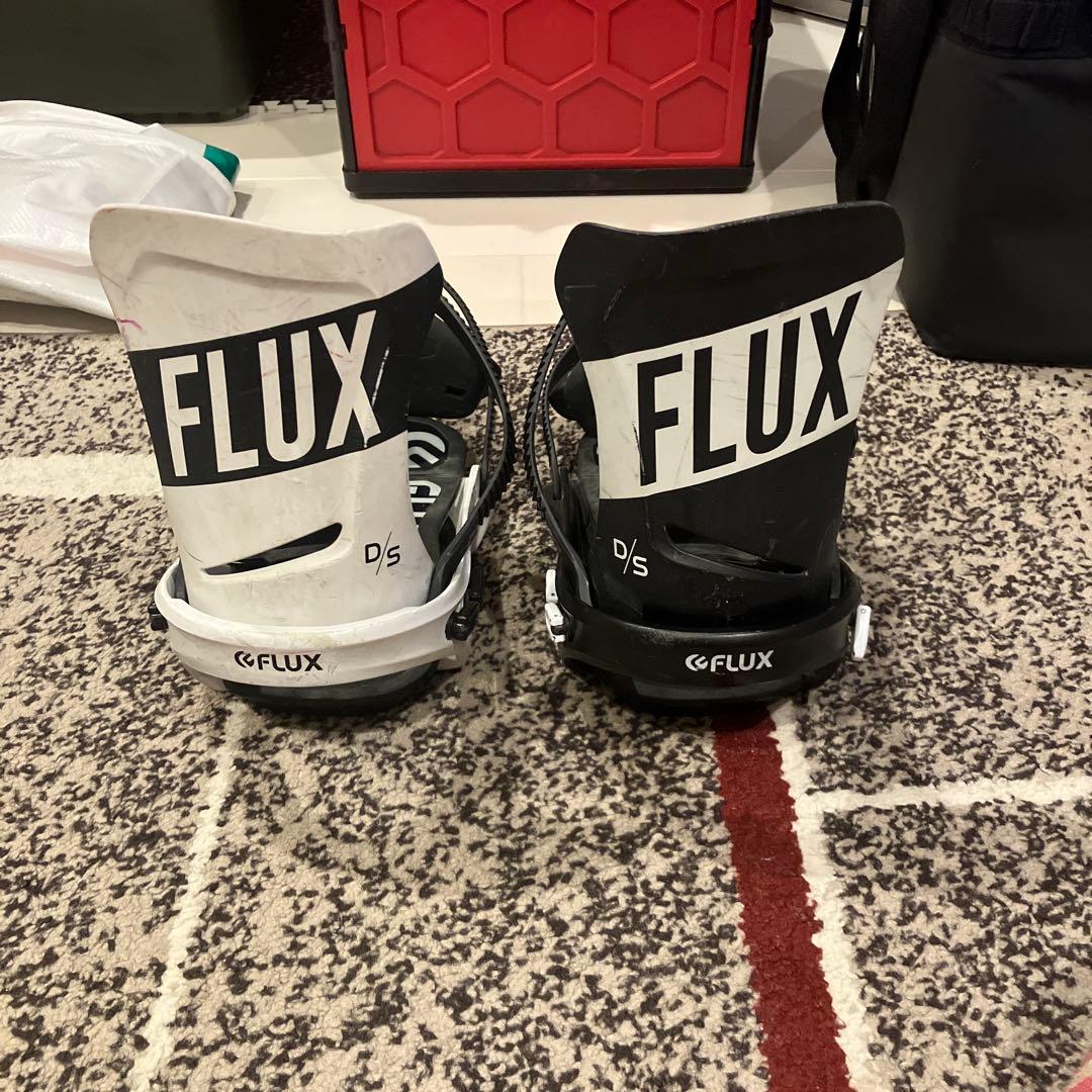 FLUX D/S スノーボードビンディング