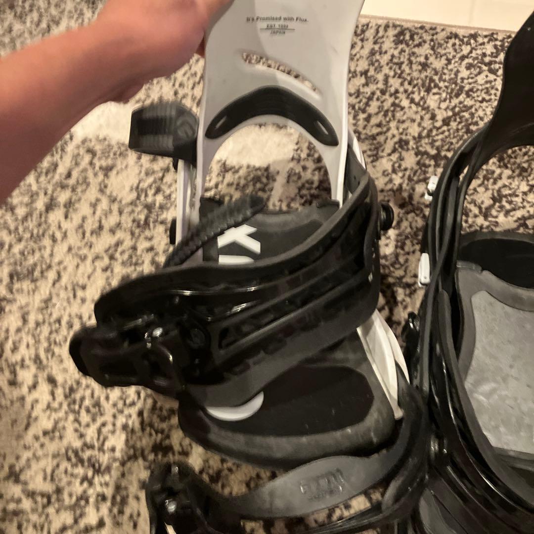 FLUX D/S スノーボードビンディング